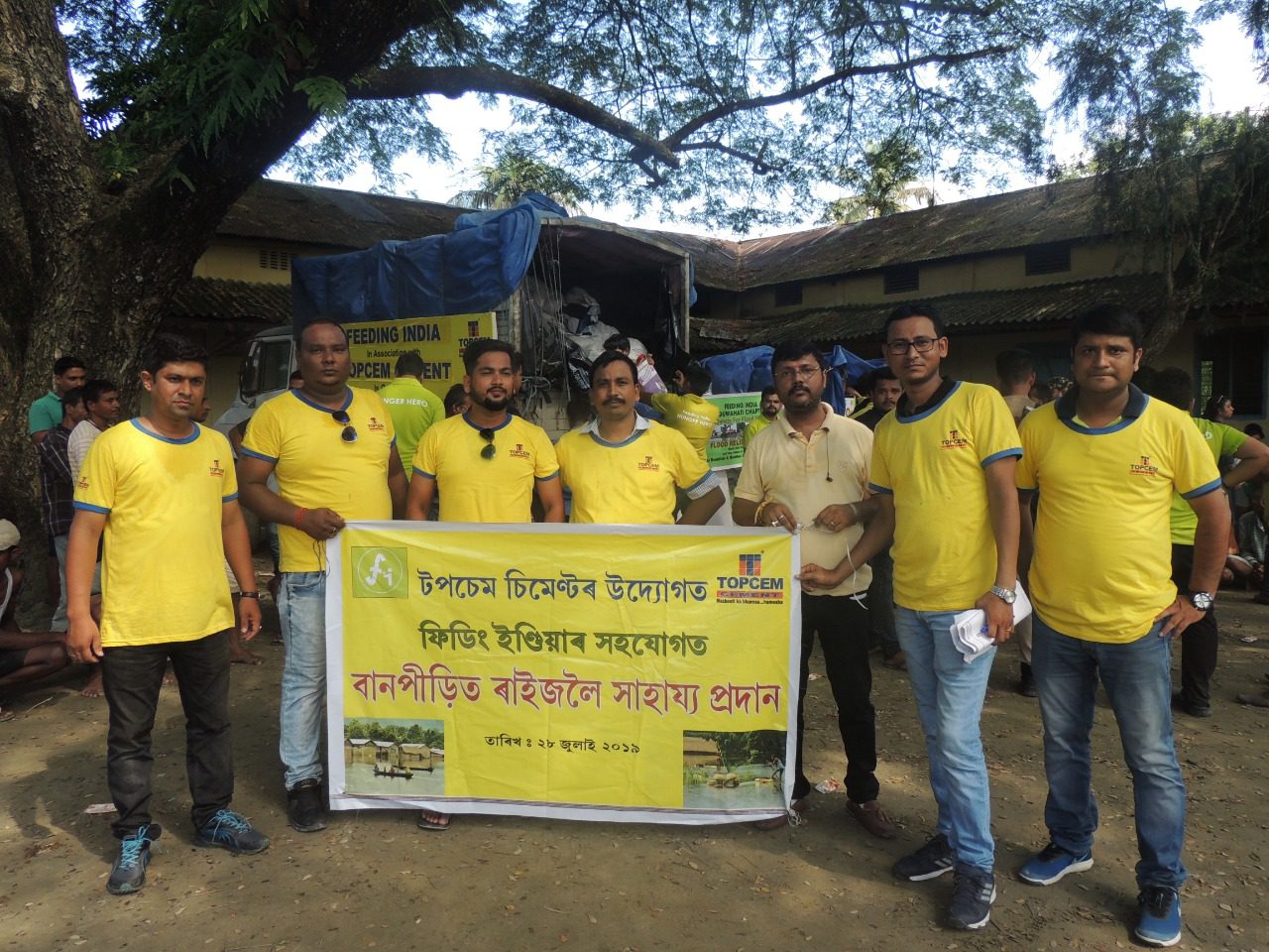 Read more about the article Topcem Cement organizes Flood Relief camp in Association with Feeding India